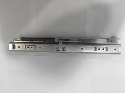 家電滑軌沖壓件